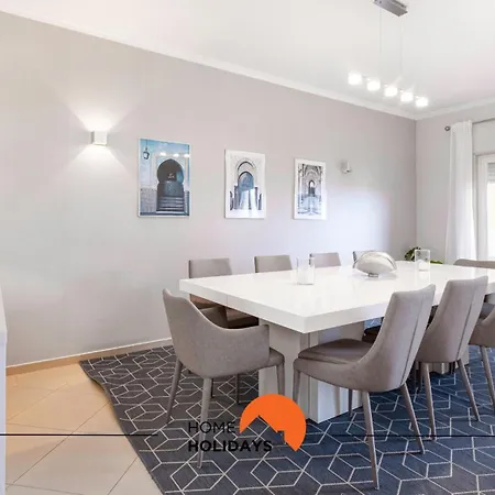 #196 And Golf By Holidays Villa Albufeira