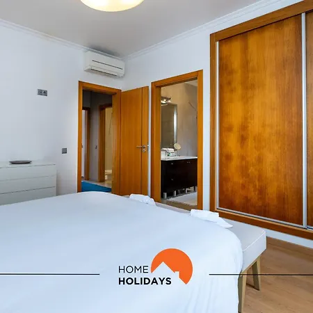 #196 And Golf By Holidays Villa Albufeira
